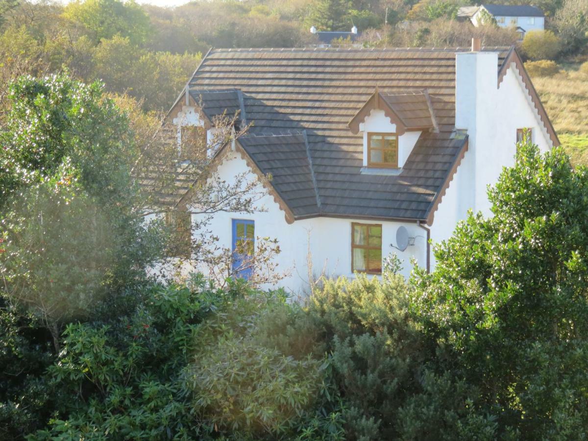 Letterfrack Farm Cottage In Village On A Farm Beside Connemara National Park エクステリア 写真